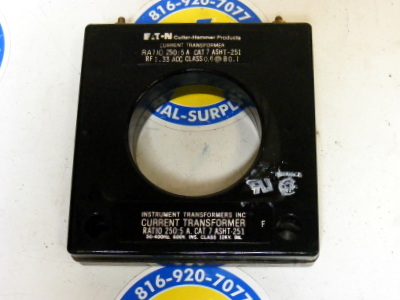 <B>Cutler-Hammer - </B>7 ASHT-251 250:5 Current Transformer